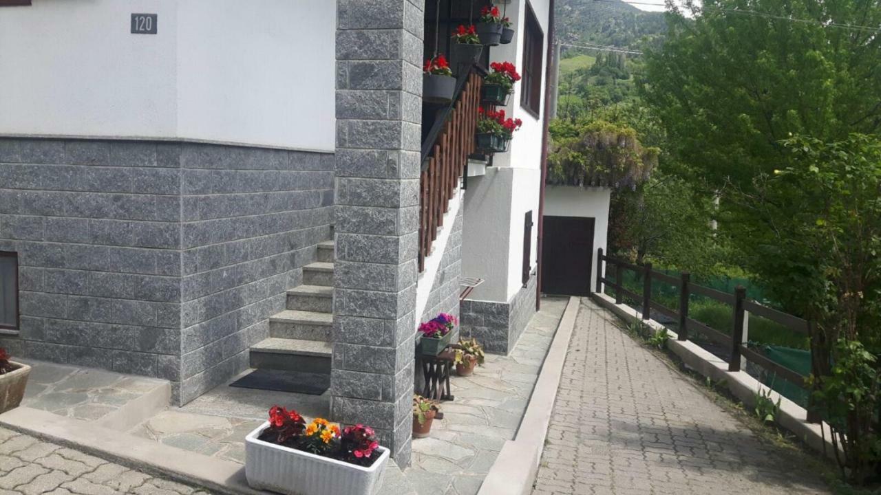 Casa Vacanze Germano Aosta Zewnętrze zdjęcie